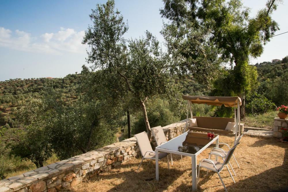 Olea Escape Villa In An Olive Estate Gíthio Kültér fotó