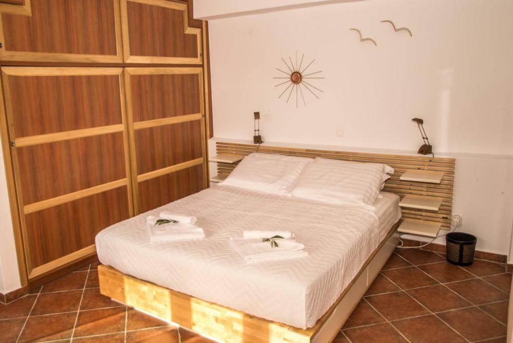 Olea Escape Villa In An Olive Estate Gíthio Kültér fotó