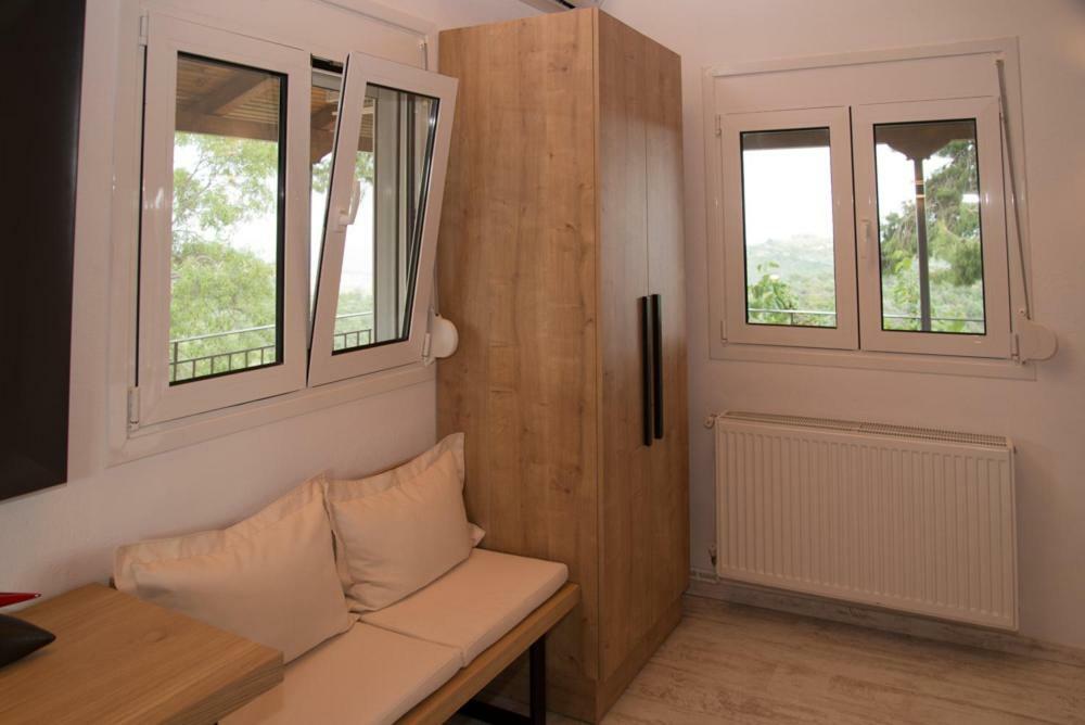 Olea Escape Villa In An Olive Estate Gíthio Kültér fotó